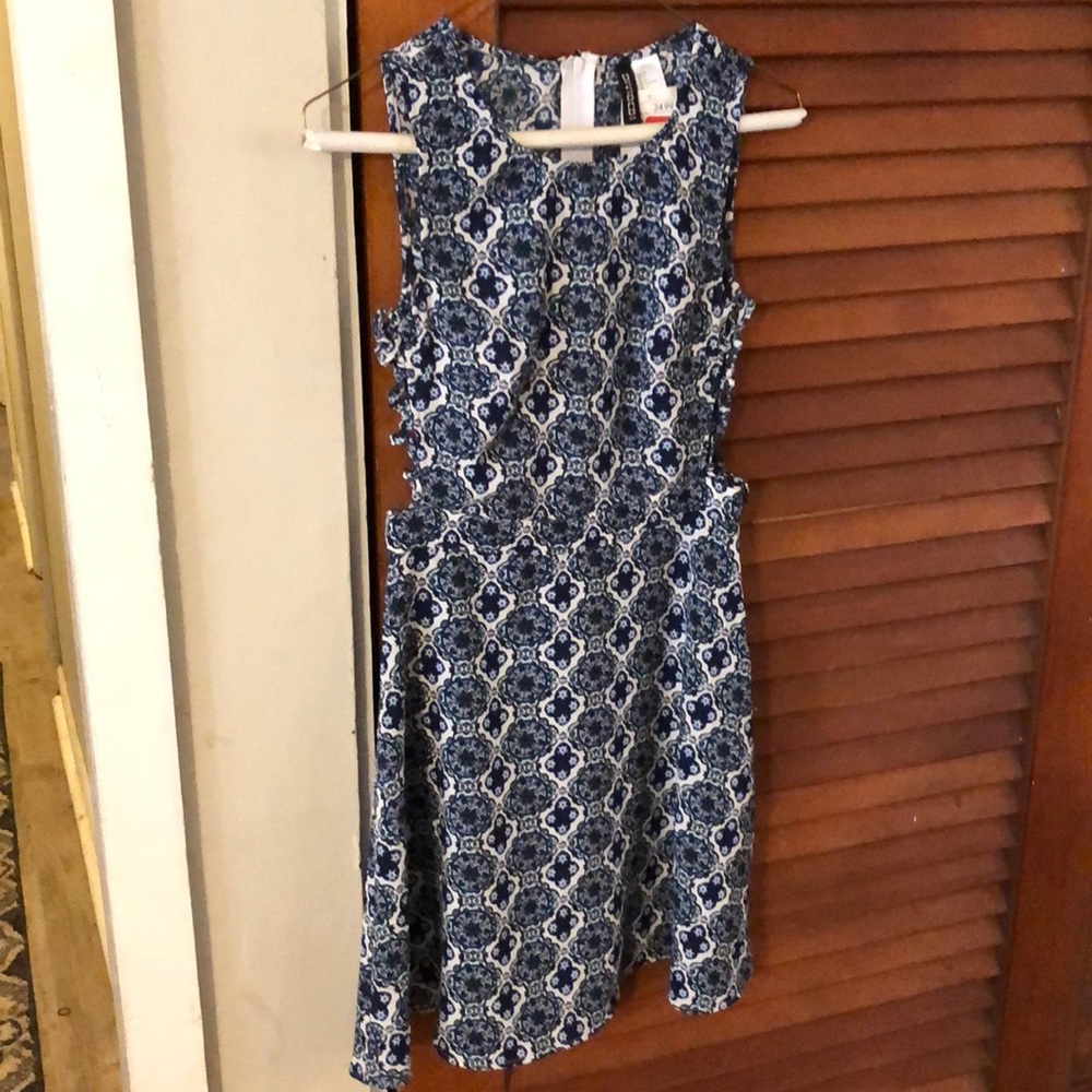 Divided blue dress!